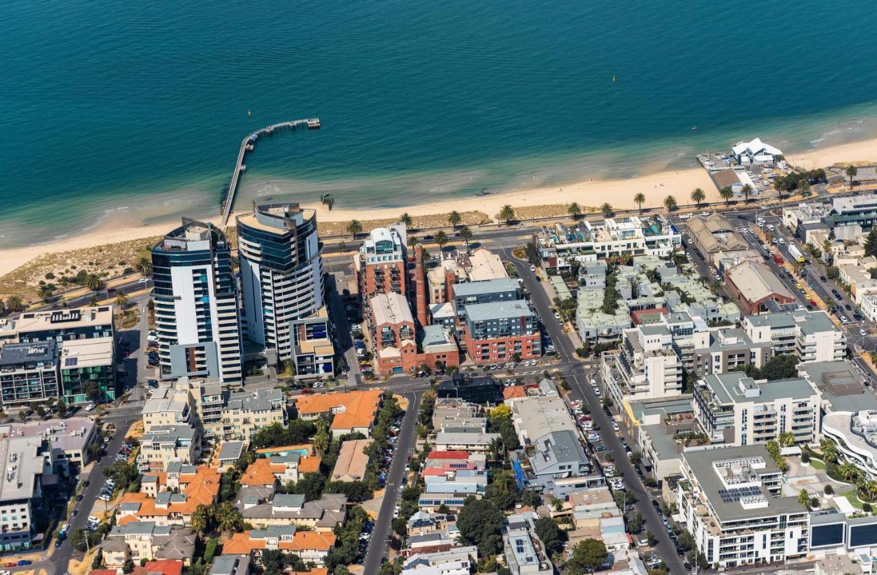 Designer 2-Bed Unit With Balcony Metres From Beach Melbourne Exteriér fotografie