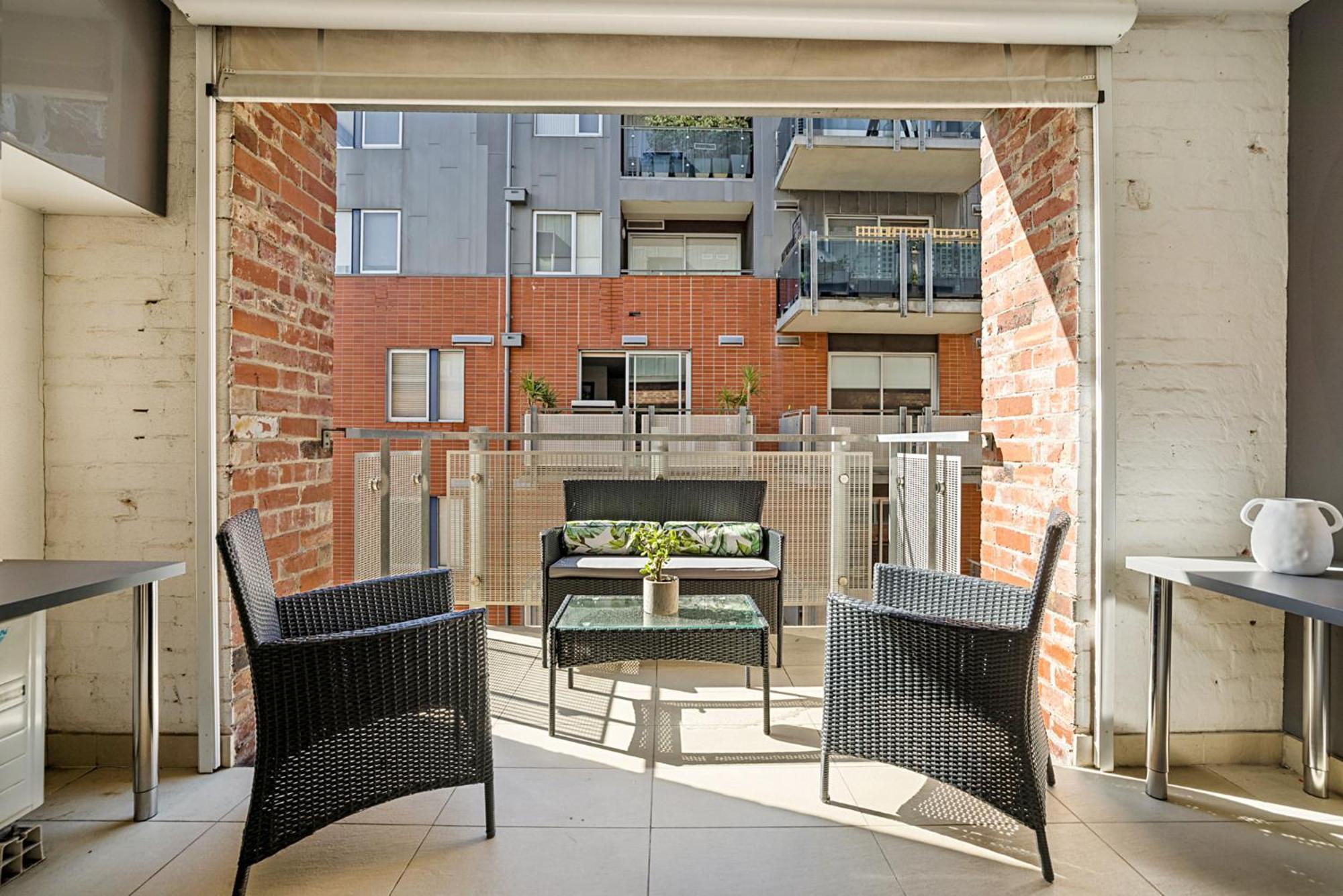 Designer 2-Bed Unit With Balcony Metres From Beach Melbourne Exteriér fotografie